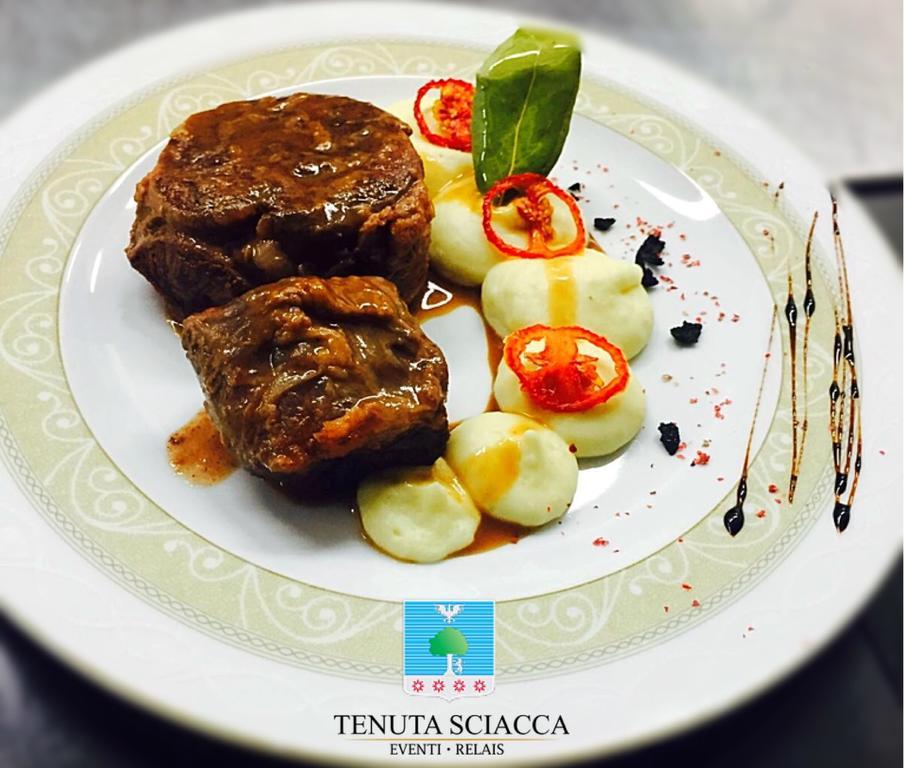 הוילה Falciano del Massico Tenuta Sciacca מראה חיצוני תמונה