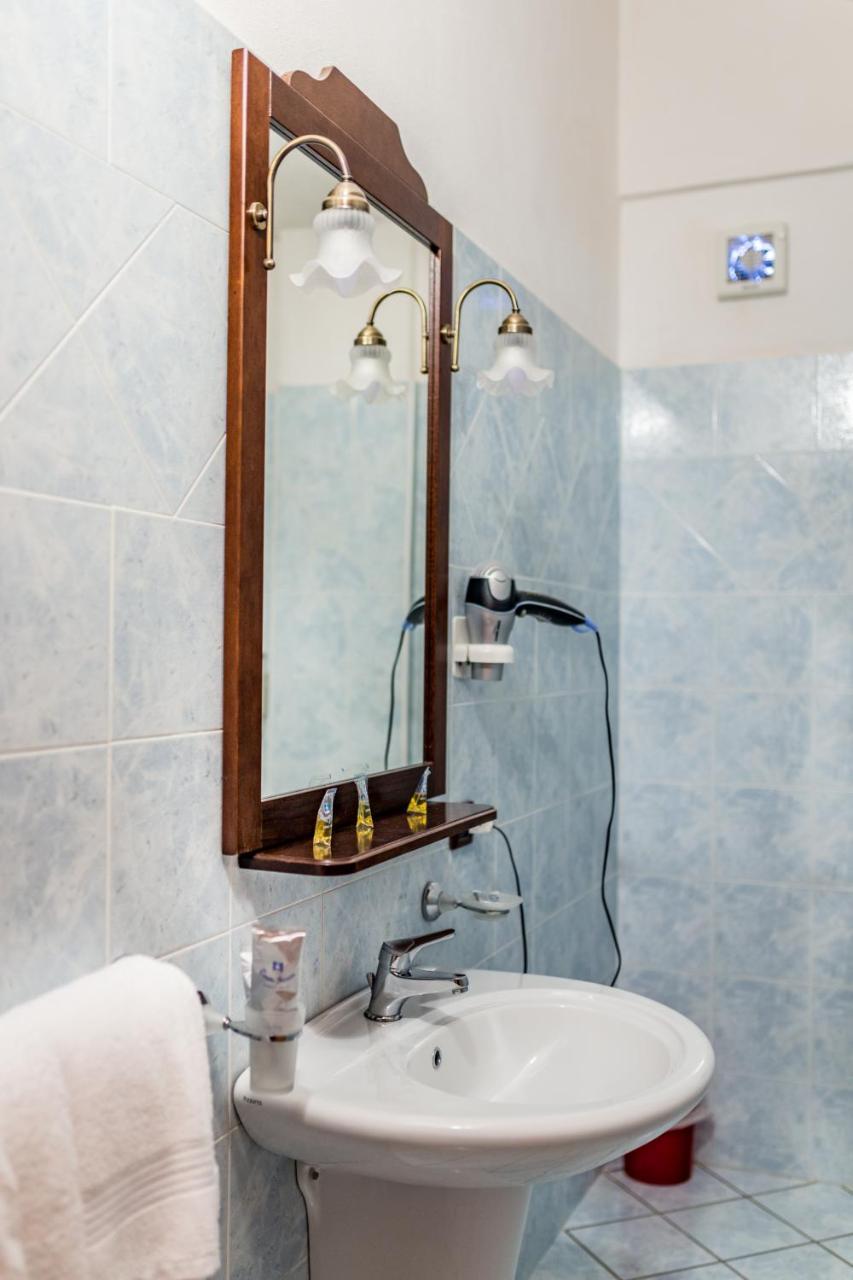 הוילה Falciano del Massico Tenuta Sciacca מראה חיצוני תמונה